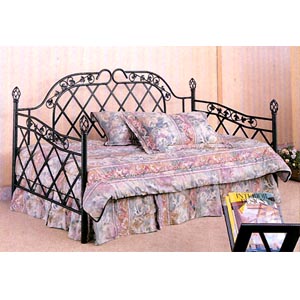 Green Hammer Tone Finish Lattice Daybed 2641 (CO)