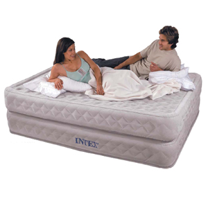 Intex Airbed Queen w. Built-In Pump 66961(KDYFS)